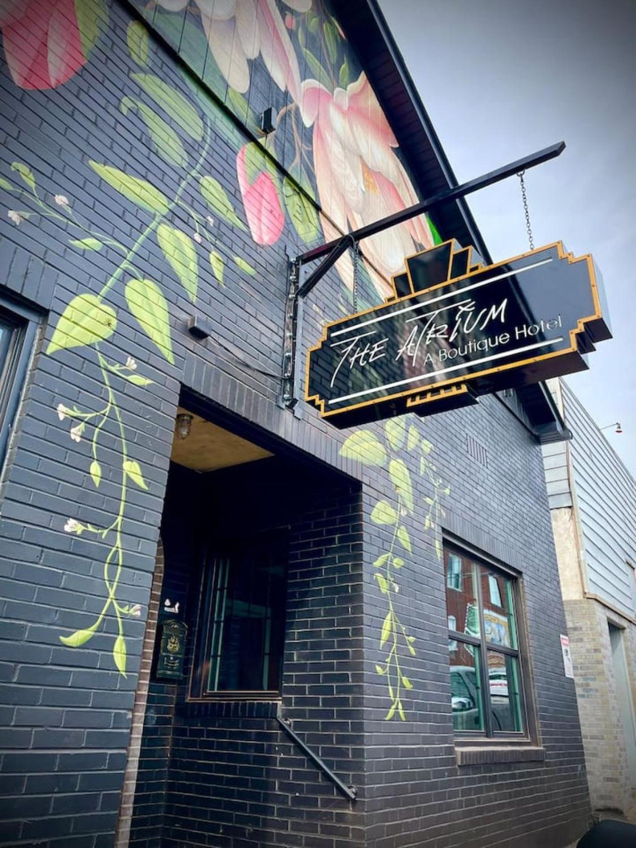 The Atrium - A Boutique Hotel - Suite 17 Perryville المظهر الخارجي الصورة